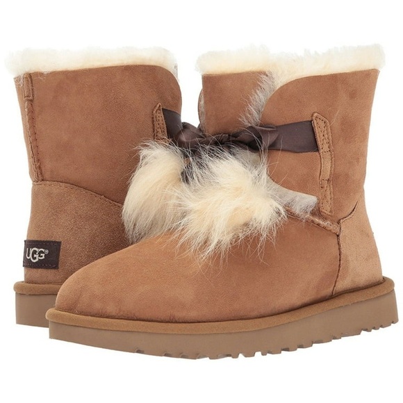 UGG Shoes - UGG Gita Bow Pom Pom Chestnut Short Boots